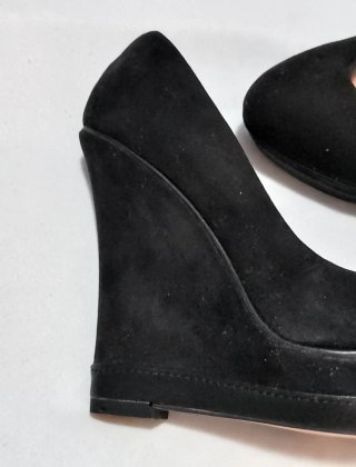 Zapatos de cuña negros Stradivarius