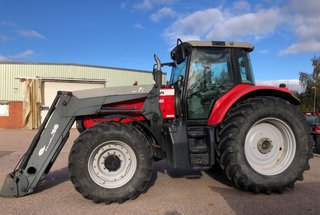 Tractor Massey Ferguson 6490