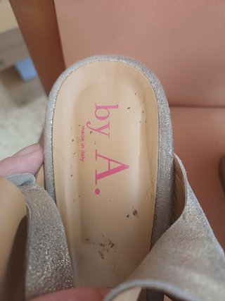Sandalias doradas by A. Talla 41
