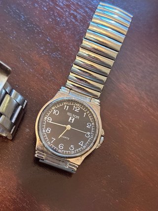 Lotto Orologi Vintage Sector, Hilton, Fangmin