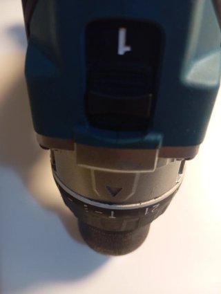 Taladro percutor Makita DHP486 18V