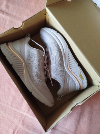 Zapatillas Skechers Mujer, color beige, talla 40