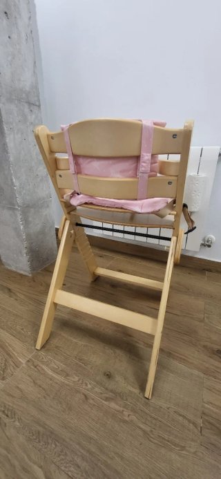 Trona evolutiva madera y textil rosa