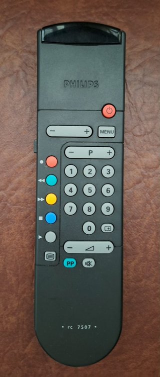 TV Philips CRT 21. Como Nueva + TDT Regalo
