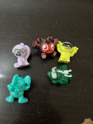 Colección 5 figuras monstruos