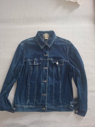 Cazadora vaquera corte recto