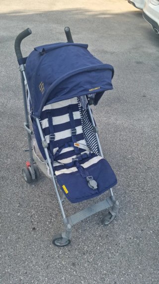 Silla de paseo Maclaren azul