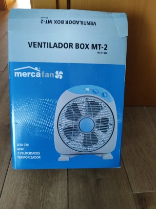 Ventilador Mercafan azul y gris