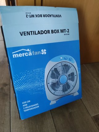 Ventilador Mercafan azul y gris