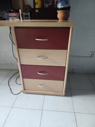 Escritorio y Estantería Infantil