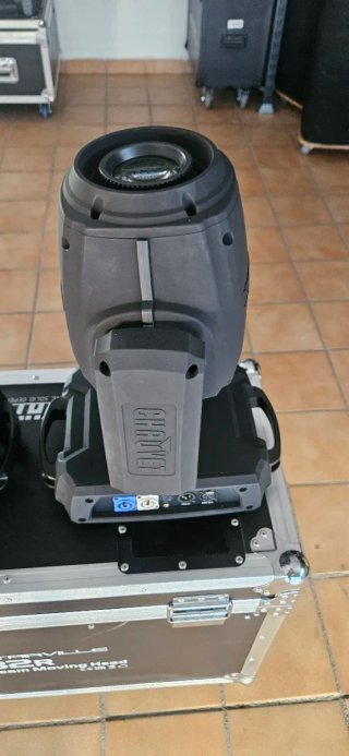 4x Chauvet DJ Intimidator Spot 360