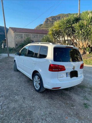 Volkswagen Touran 2011