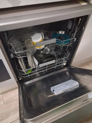 Lavavajillas Indesit para piezas