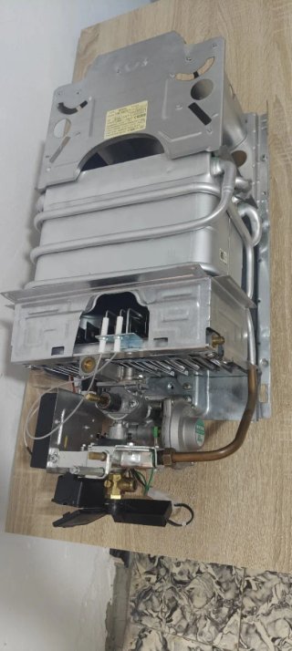 Calentador Edesa Outmatiqou Gaz 10L