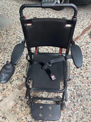 Silla salvaescaleras eléctrica