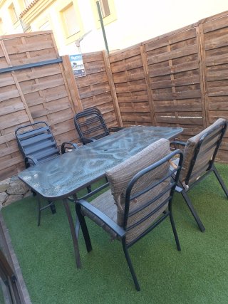 Conjunto mesa y sillas jardín cristal