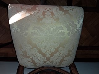 Juego de 2 sillas de madera clásicas