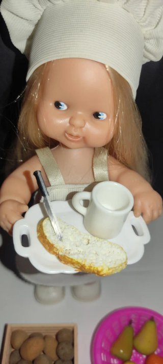 Muñeca Barriguitas Cocinera con Accesorios