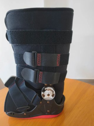 Bota DONJOY MaxTrax Xcel Rom Air, articulada.