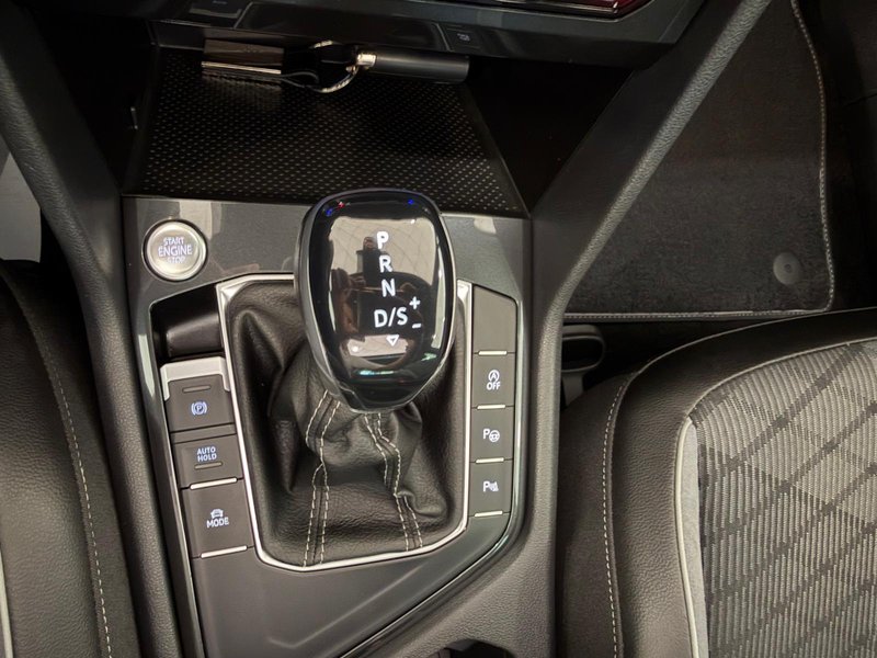 Volkswagen Tiguan 2.0 R-Line TDI DSG 2023, foto 15