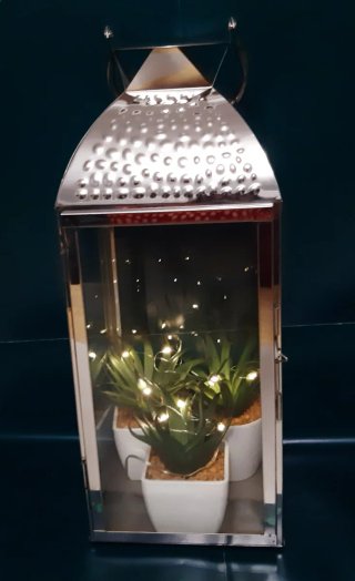 Farol decorativo plateado con luces