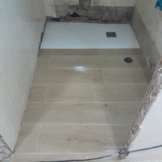 Albañil. Paleta. Oficial de primera