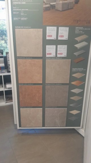 Albañil. Paleta. Oficial de primera