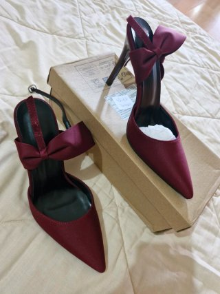 Zapatos Zara Negros y los demás son de shein nuevo