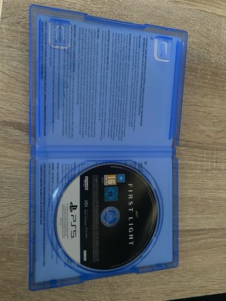 Juego 007 First Light PS5