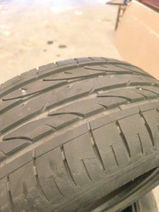 2 Neumáticos Bridgestone