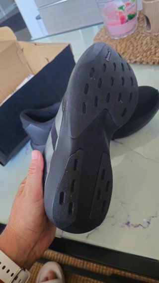 Zapatillas deportivas Negras y Plateadas