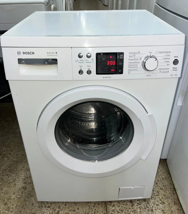 Lavadora BOSCH Serie 6 VarioPerfect