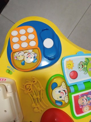 Mesa de juegos infantil Fisher price