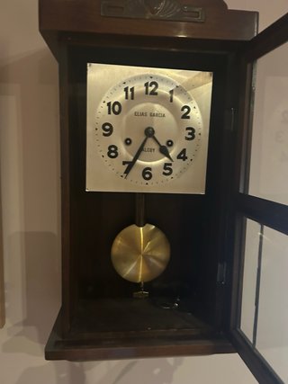 Reloj de pared antiguo Elías García