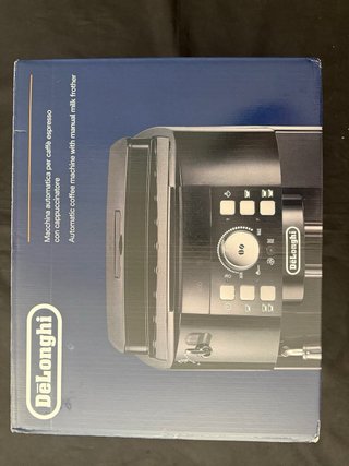 Cafetera DeLonghi Magnifica S ECAM11.112.B.
