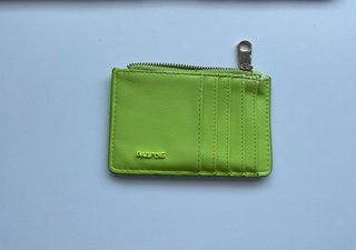 Tarjetero Parfois verde