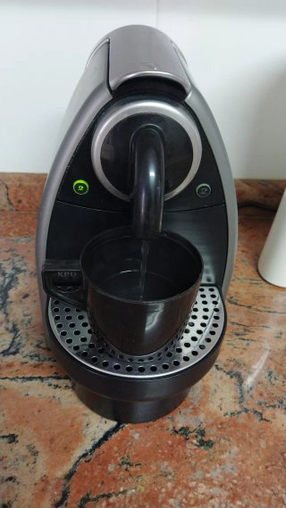Cafetera Krups Nespresso Automática