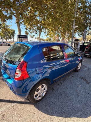 Renault Dacia 2009
