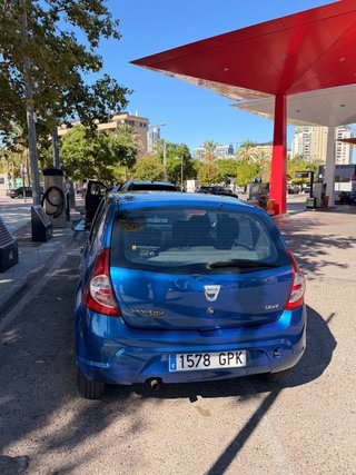Renault Dacia 2009