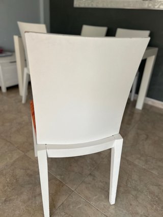 Mesa de comedor cristal estensible y sillas 4