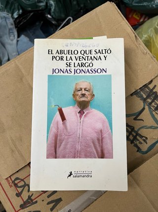 El abuelo que saltó por la ventana y se largó