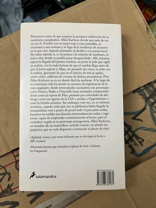 El abuelo que saltó por la ventana y se largó