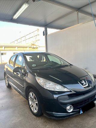 Peugeot 207 2006
