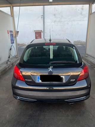 Peugeot 207 2006