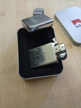 Isqueiro Zippo Slim Marlboro Original