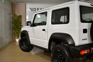 Suzuki Jimny 1.5 JX 5MT