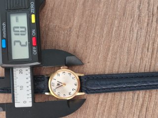 Reloj Lip mecánico con caja