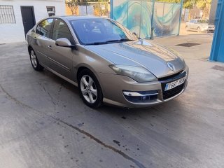 Renault Laguna 2012
