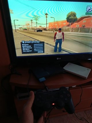 Consola PS2 Slim Gran Turismo 4 + Juegos
