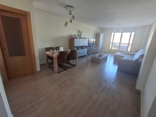 Piso 4 hab Lastra venta